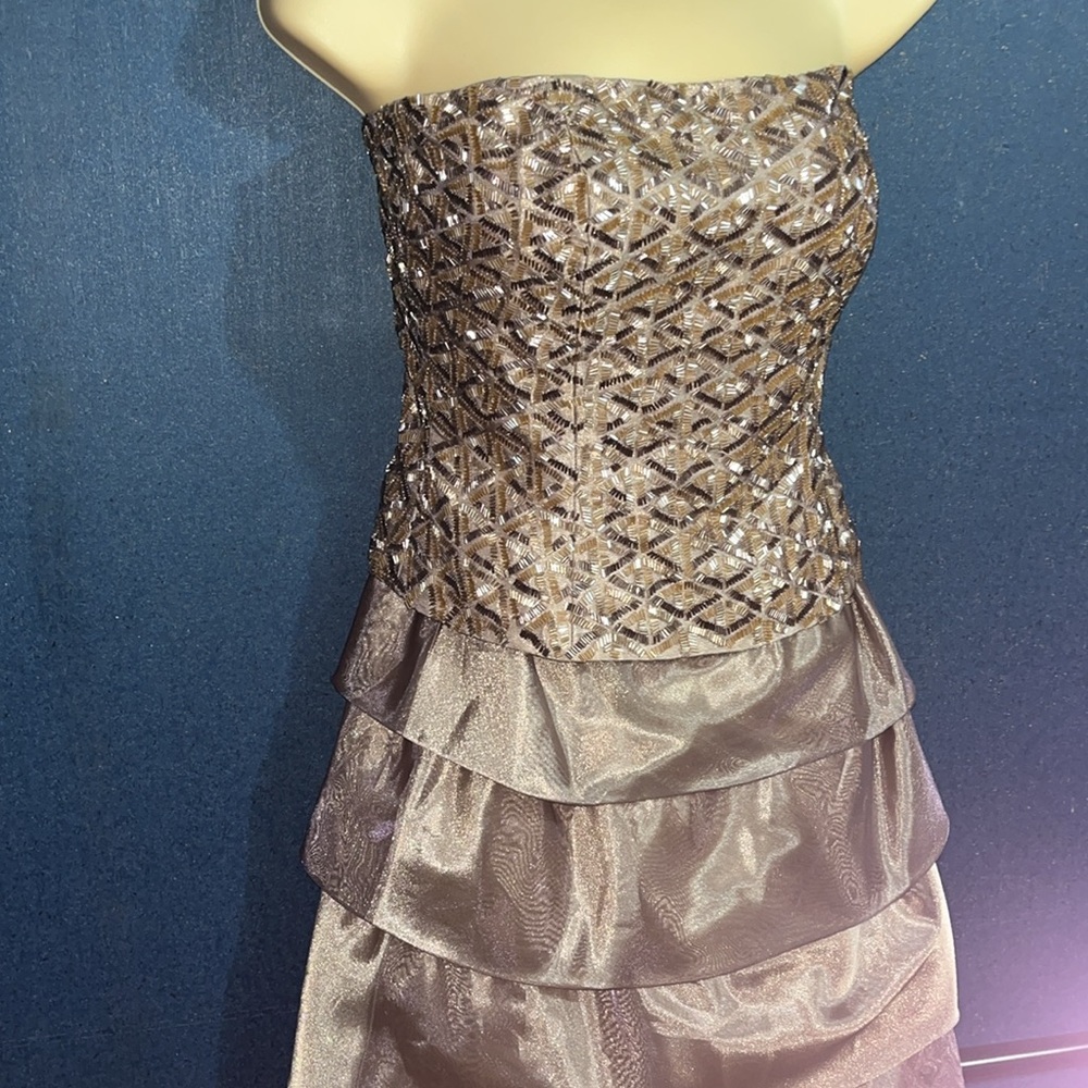 Jovani beaded gown size 4 new with tags - Picture 2 of 11